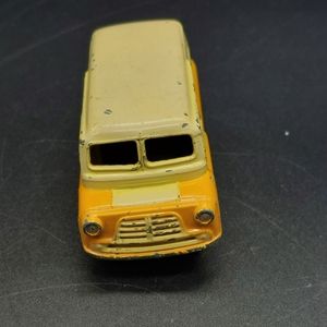 DINKY TOYS BEDFORD VAN  482 DINKY TOYS MADE IN ENGLAND~MECCANO LTD